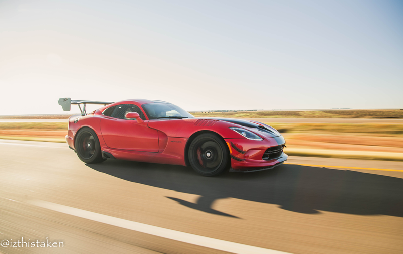 Illustration for article titled Detroit to Vegas (and back) in a 2016 Viper ACR
